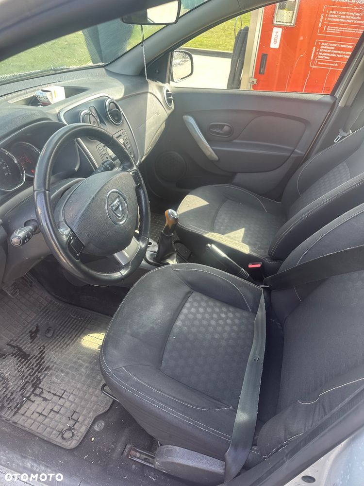 Dacia Logan 0.9 TCE Laureate S&S EU6 - 10