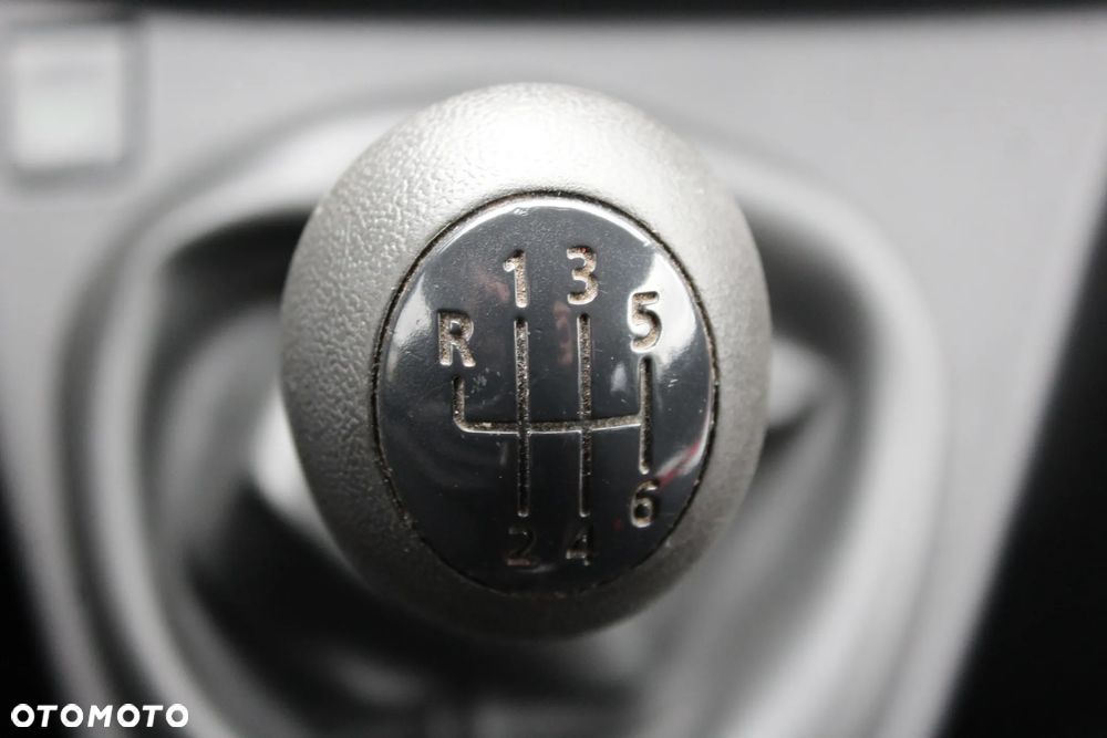 Fiat Talento Multicab L2H1 Basis - 24