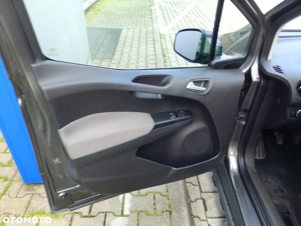 Ford Tourneo Courier 1.5 TDCi Titanium - 13