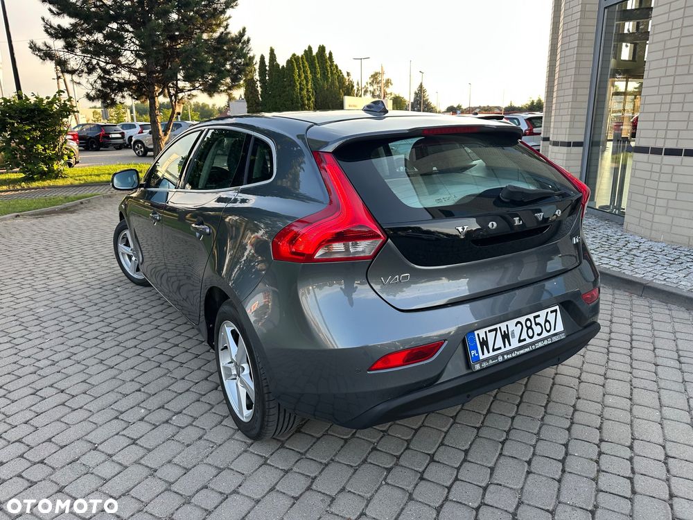 Volvo V40 D2 Momentum - 15
