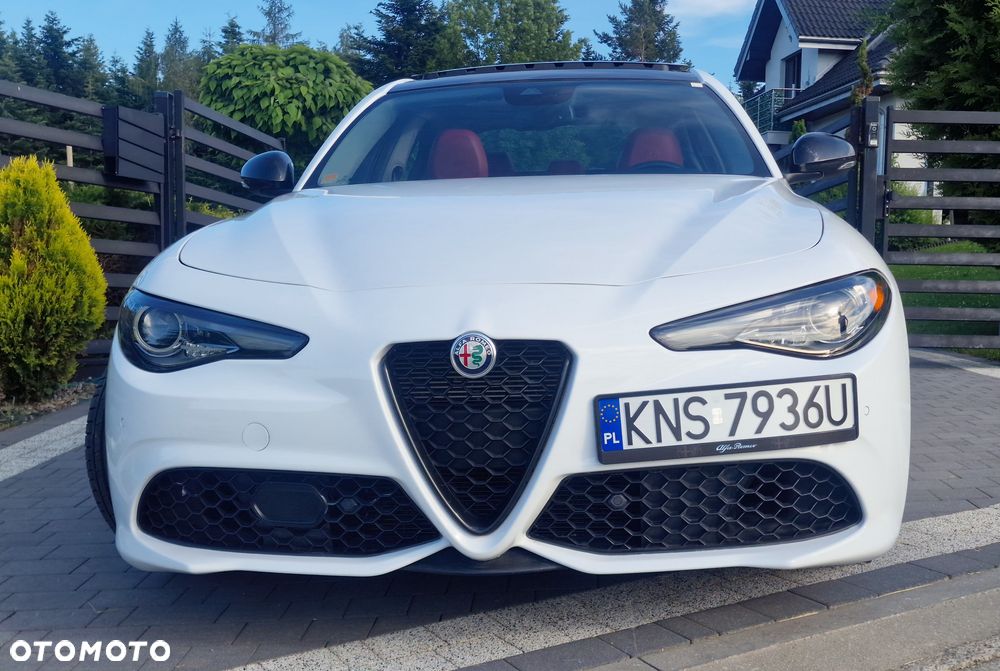 Alfa Romeo Giulia - 7