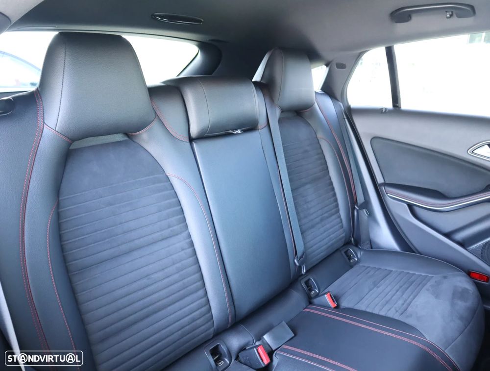 Mercedes-Benz CLA 220 CDI AMG Sport Aut. - 21