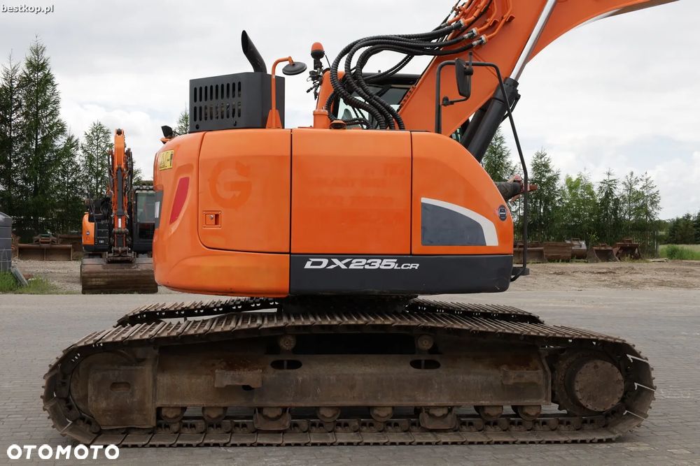 Doosan DX235LCR - 11