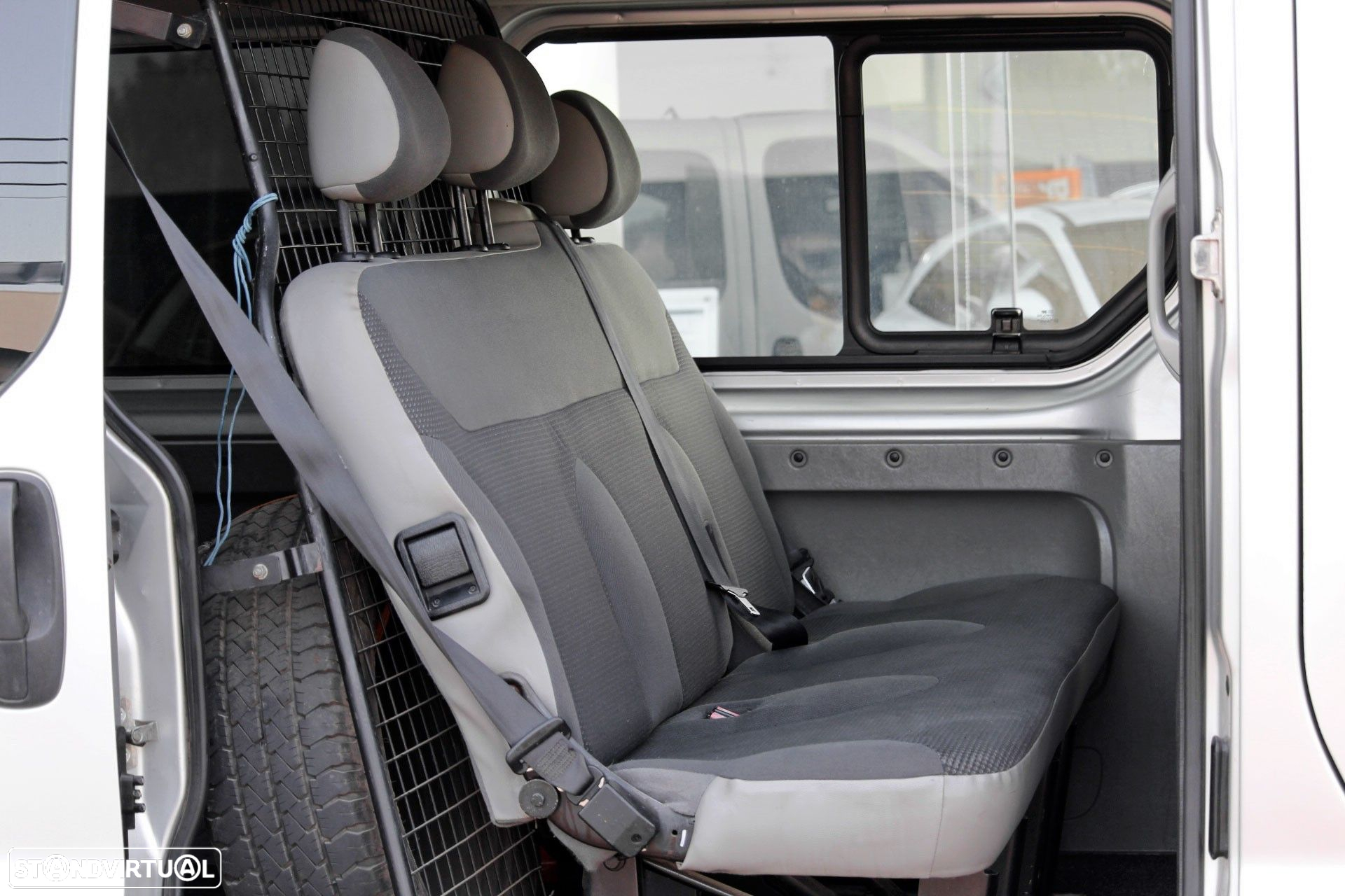 Opel Vivaro 2.0 CDTi L1H1 2.7T 6L - 6