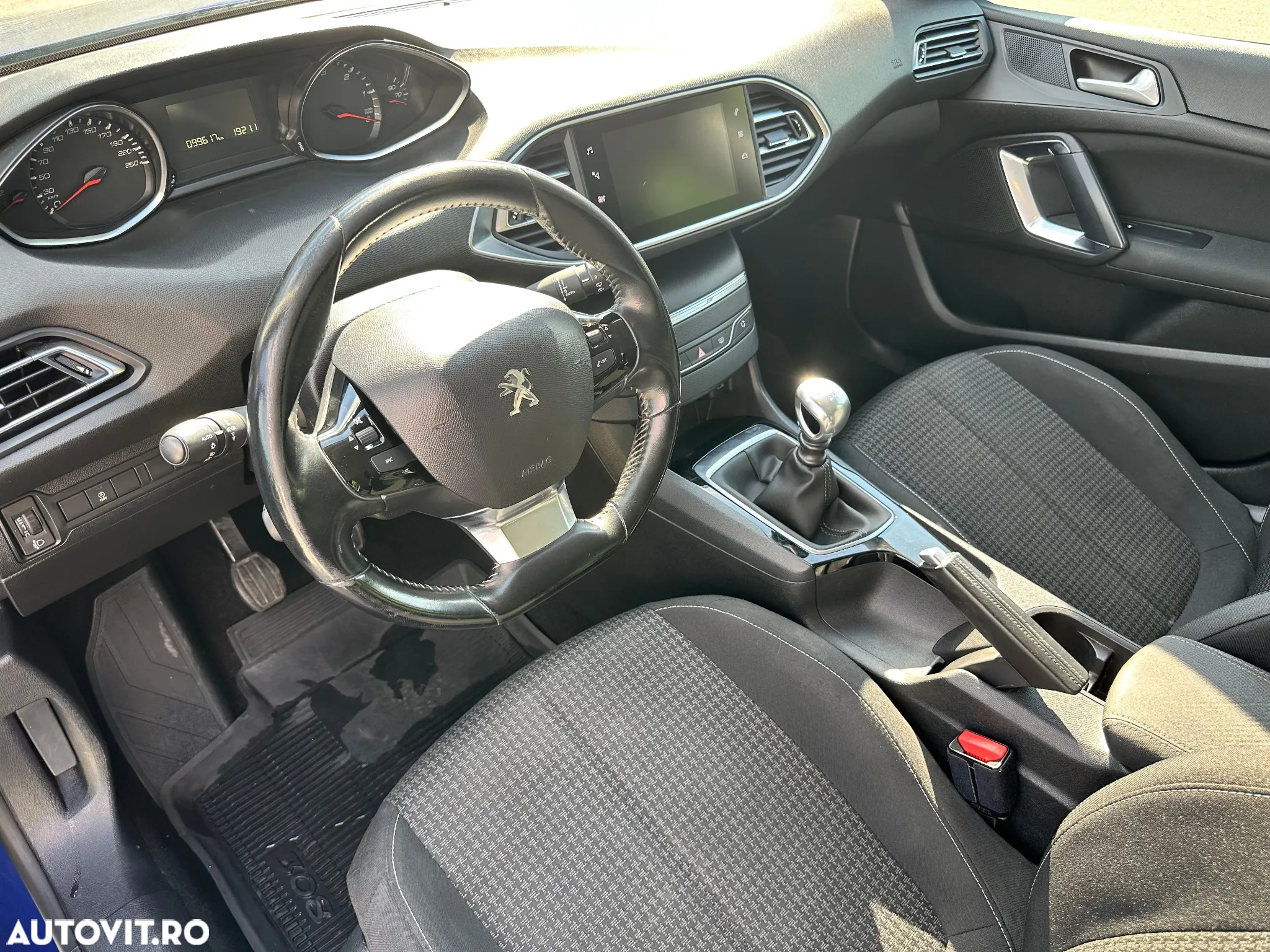 Peugeot 308 1.5 BlueHDi FAP STT Active - 4