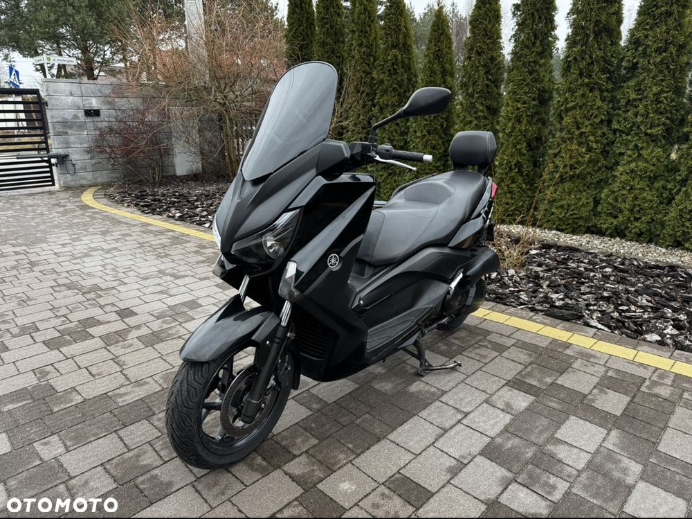 Yamaha X-max - 1