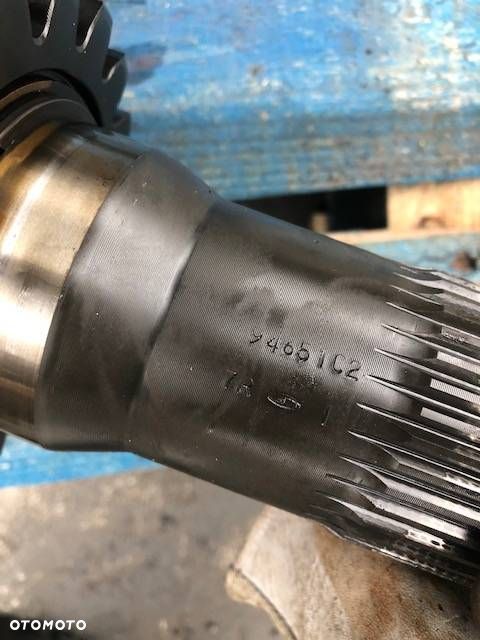 Case MX Magnum - Zwolnica Tylna - 3