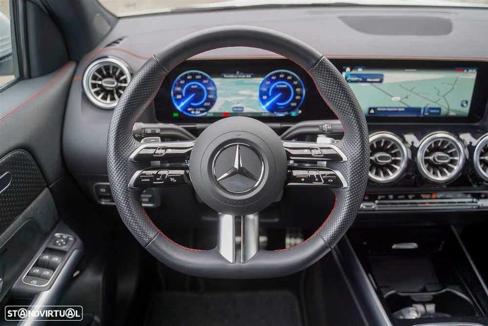 Mercedes-Benz EQA 250+ AMG Line - 19