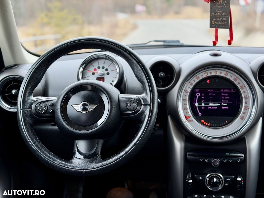 Mini Countryman Cooper D ALL4 AT - 14