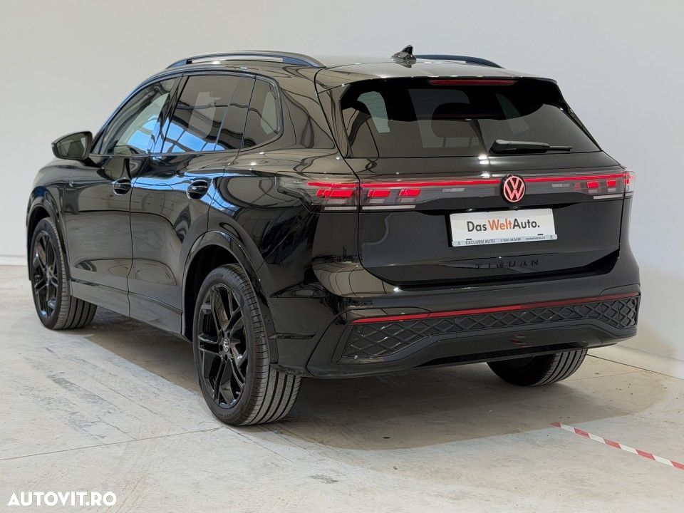 Volkswagen Tiguan - 38