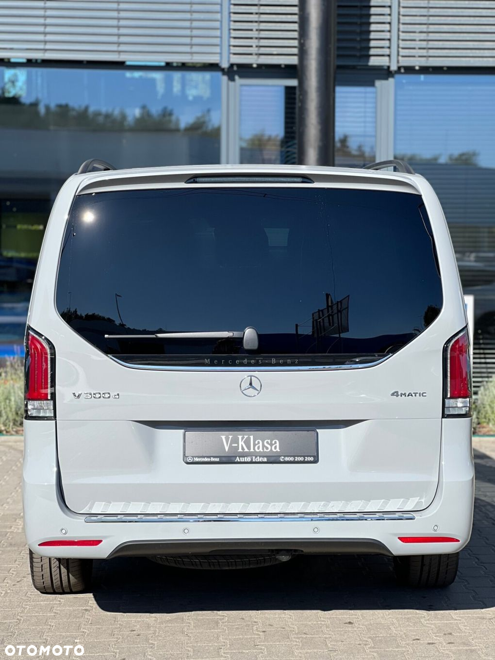 Mercedes-Benz Klasa V - 8