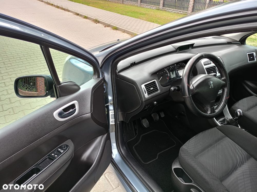 Peugeot 307 - 9