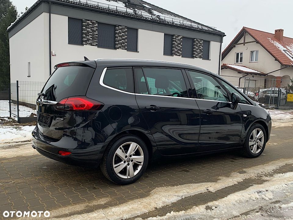 Opel Zafira - 15