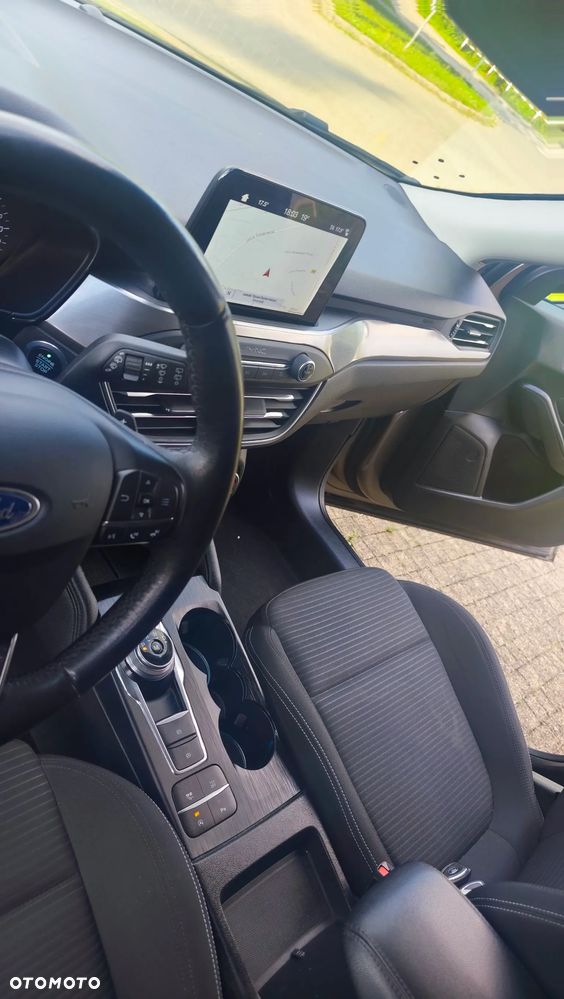 Ford Focus 2.0 EcoBlue Titanium - 8