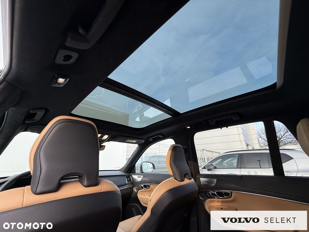 Volvo XC 90 - 28