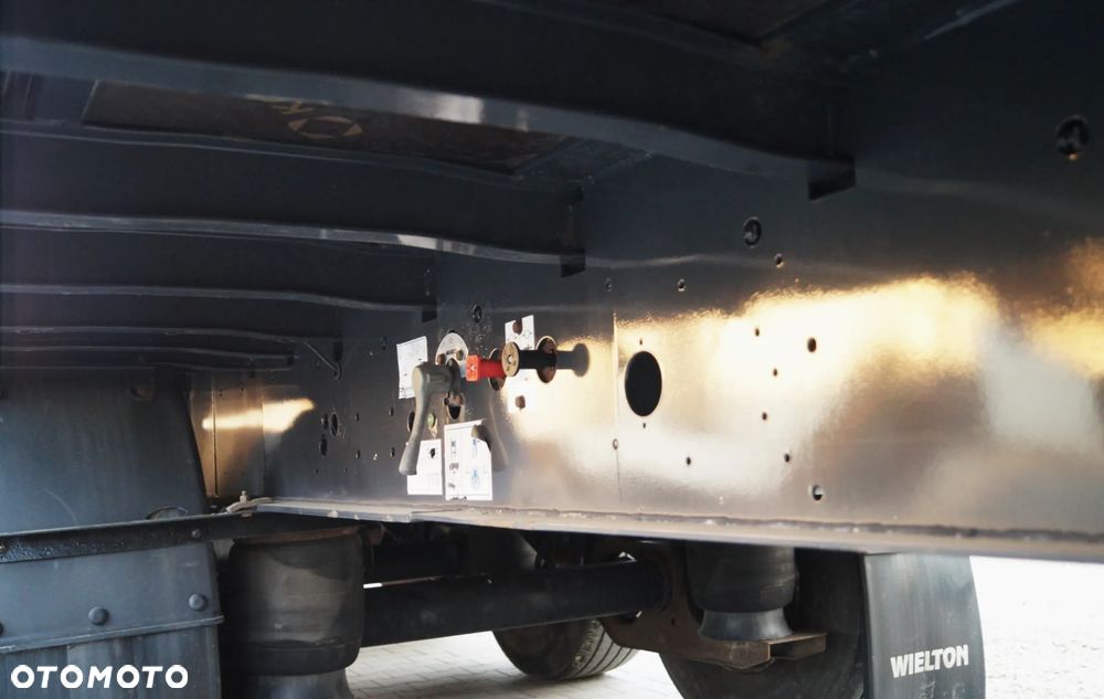 Wielton STANDARD OŚ PODNOSZONA SAF I DACH BARDZO ŁADNA - 7