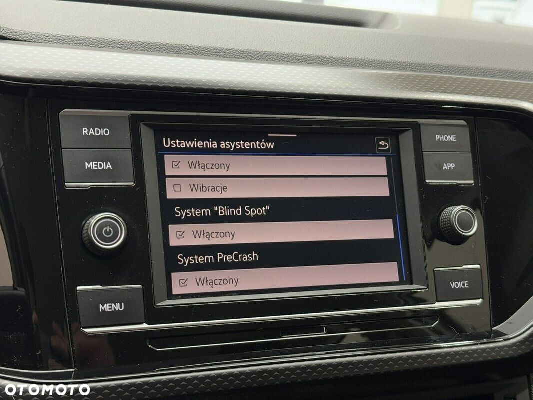 Volkswagen T-Cross 1.0 TSI Life - 35