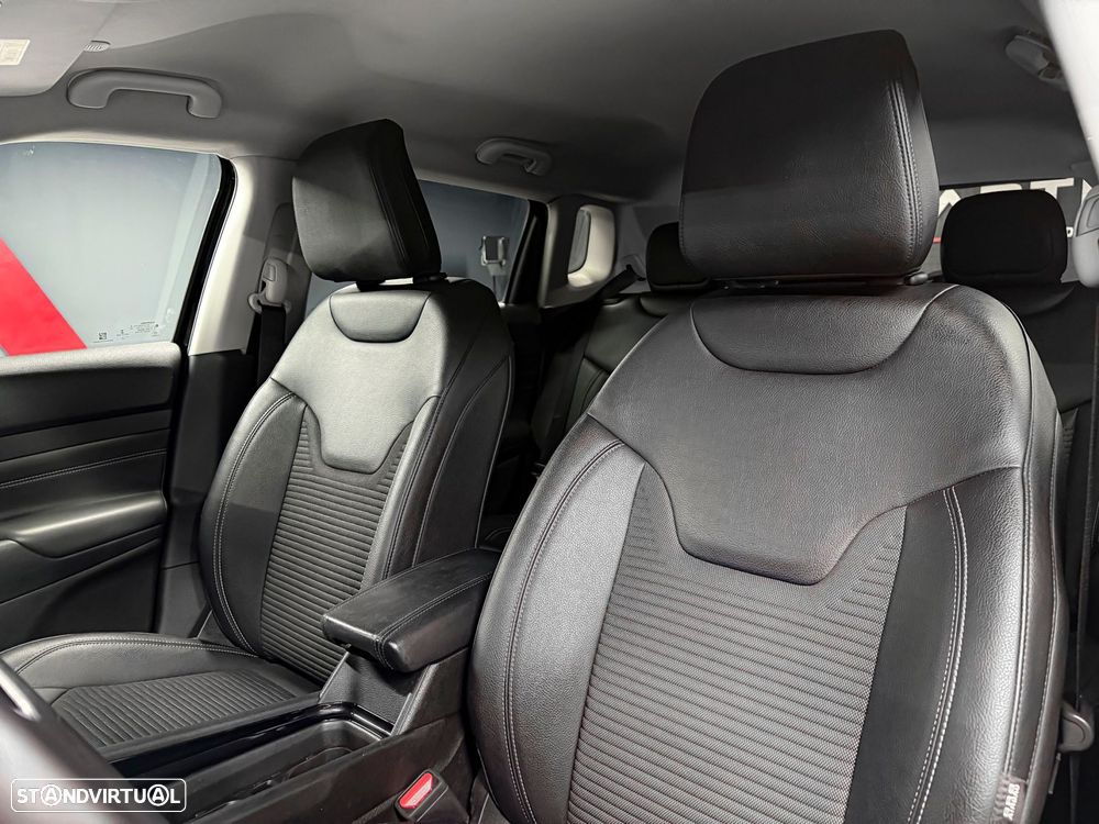 Jeep Compass - 10