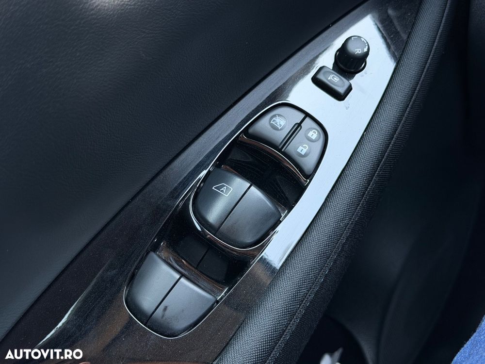 Nissan LEAF 40 kWh N-Connecta - 29