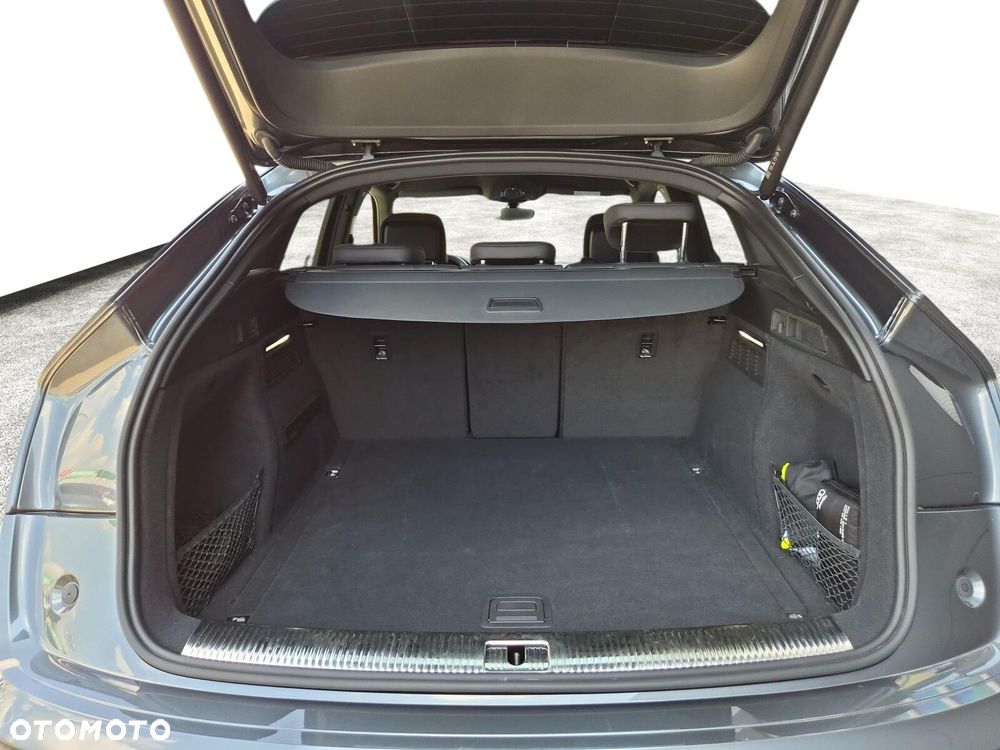 Audi Q5 Sportback - 27