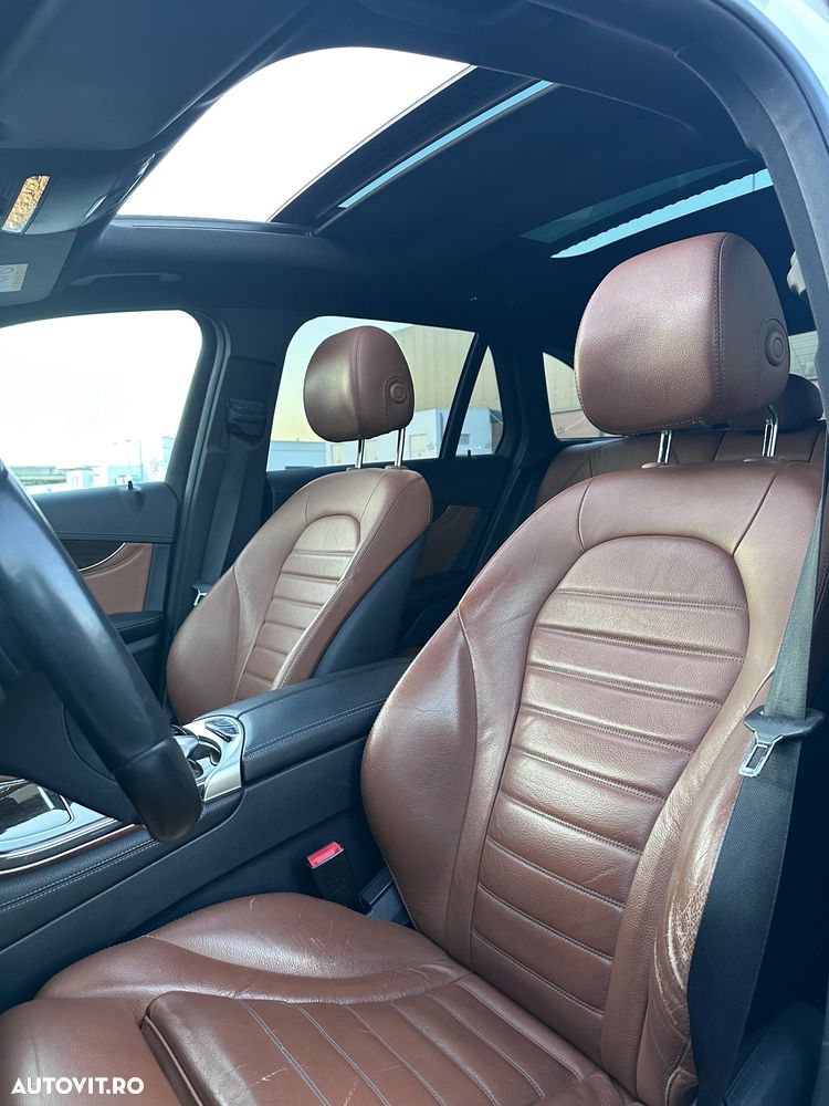 Mercedes-Benz GLC 250 4MATIC 9G-TRONIC Exclusive - 9