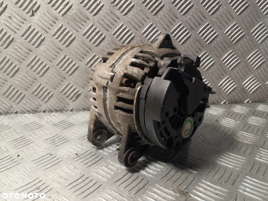 RENAULT CLIO III 1.4 1.6  ALTERNATOR A0763S 12V 120A - 3