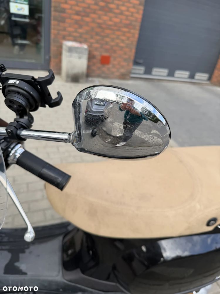 Vespa LX - 8