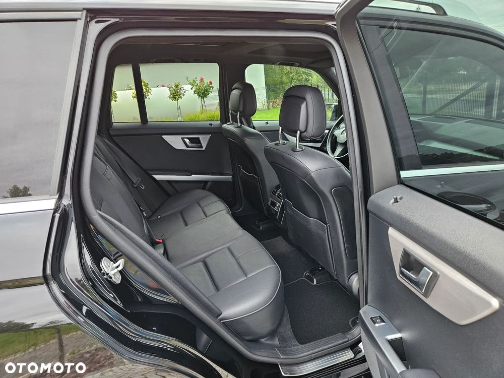 Mercedes-Benz GLK 350 CDI DPF 4Matic 7G-TRONIC - 17