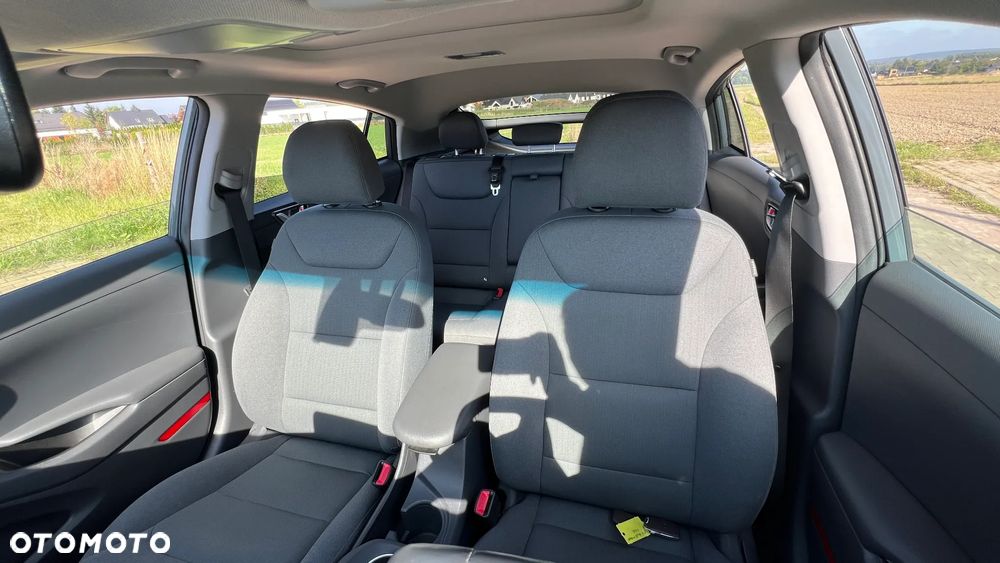 Hyundai IONIQ Plug-in hybrid Premium - 21