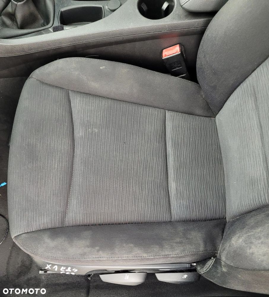 FOTEL LEWY PRZÓD PRZEDNI BMW X1 E84 - 2