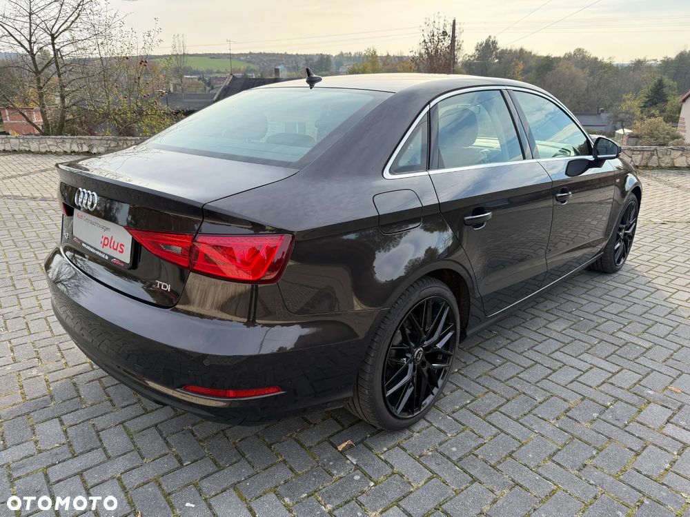 Audi A3 Limousine 2.0 TDI (clean diesel) S line Sportpaket - 4