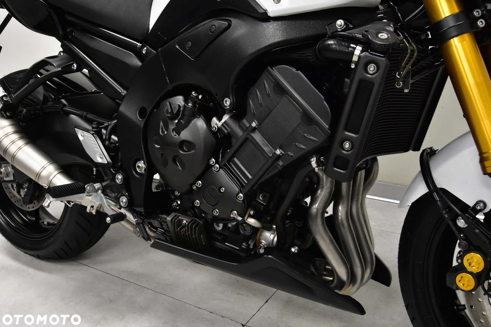 Yamaha FZ8 - 28