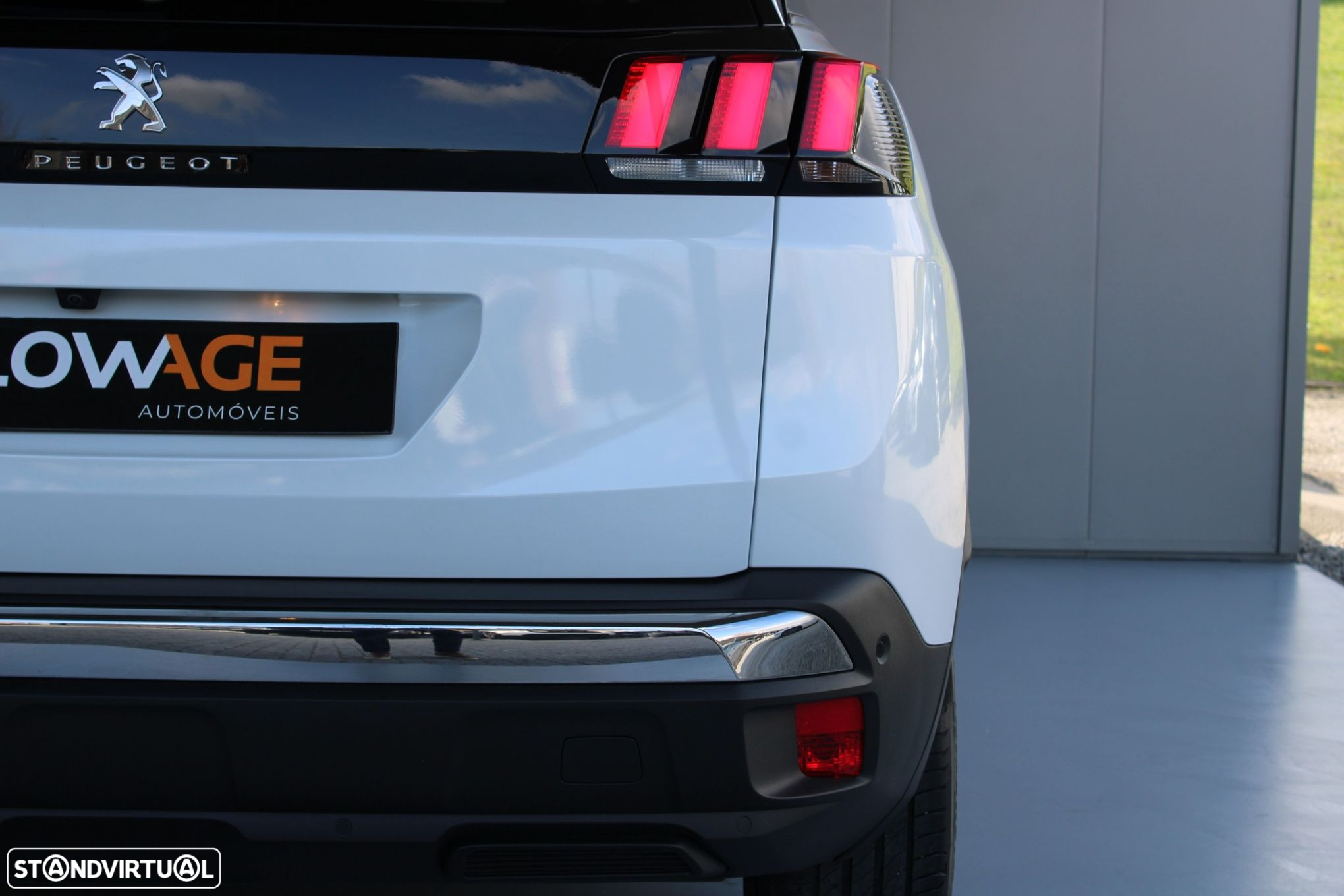 Peugeot 3008 1.2 PureTech Allure EAT8 - 29