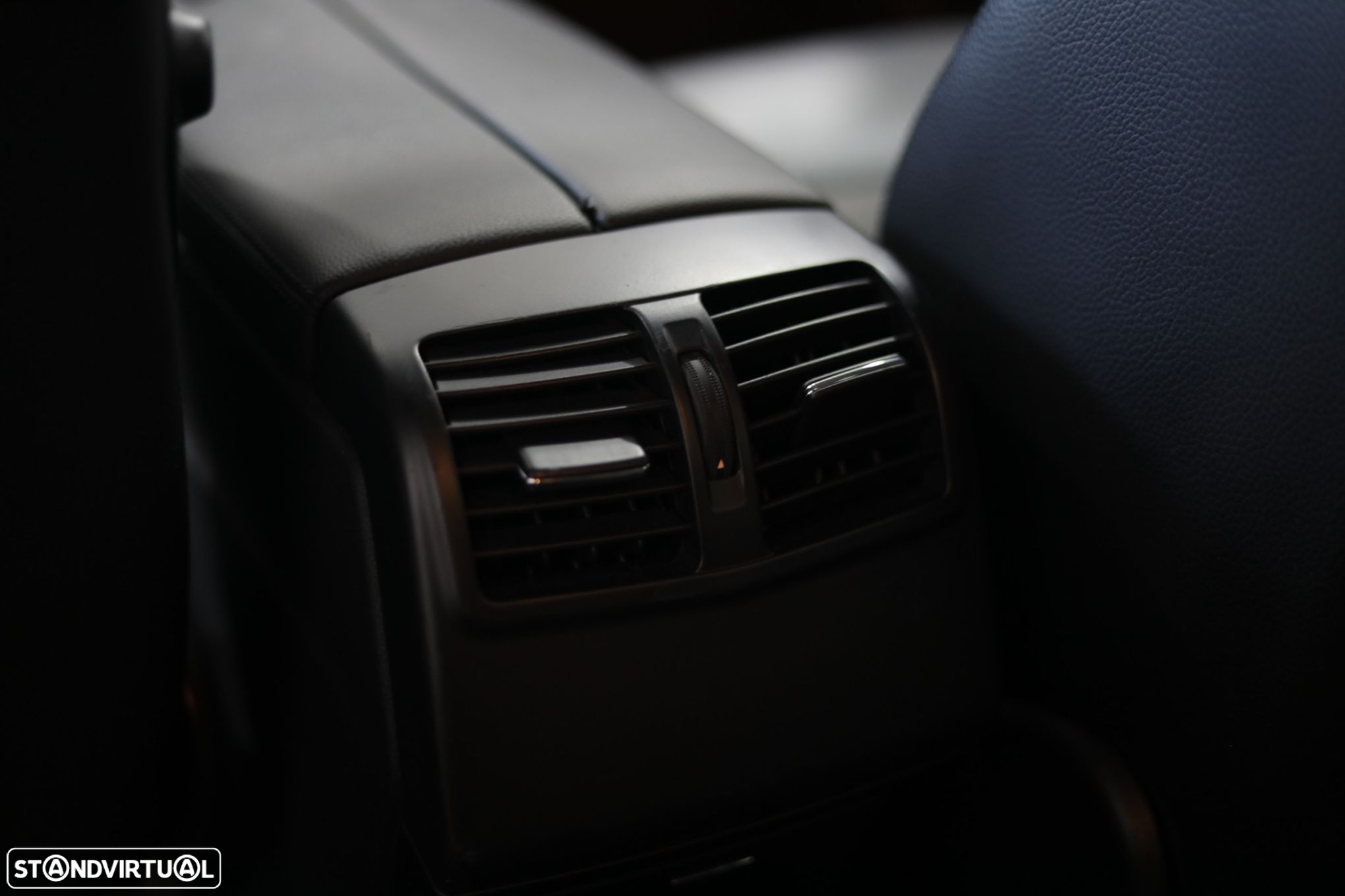 Mercedes-Benz E 250 CDi Avantgarde BE Auto. - 29