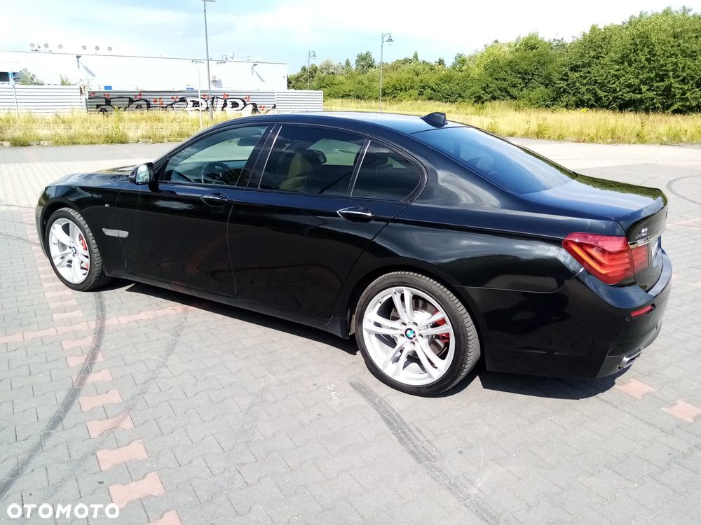 BMW Seria 7 740d xDrive - 5
