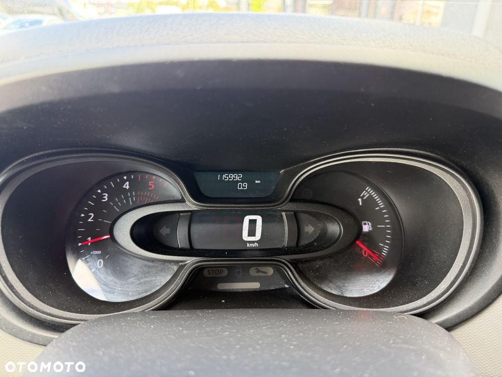 Renault Trafic - 14