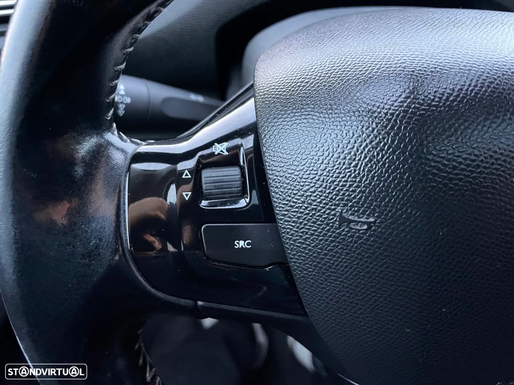 Peugeot 308 SW BlueHDi 120 Stop & Start Style - 24