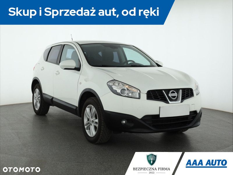 Nissan Qashqai - 2