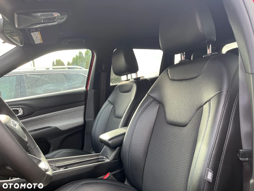 Jeep Compass - 23