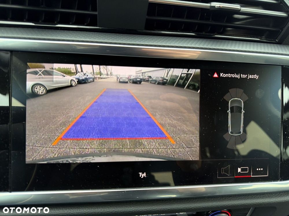 Audi Q3 - 25