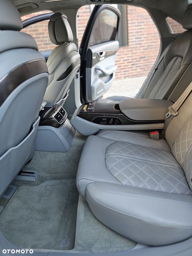 Audi A8 4.2 TDI clean diesel Quattro - 38