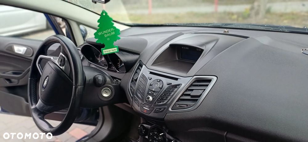 Ford Fiesta 1.5 TDCi Ambiente - 5