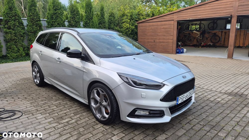 Ford Focus 2.0 TDCi ST-2 - 5