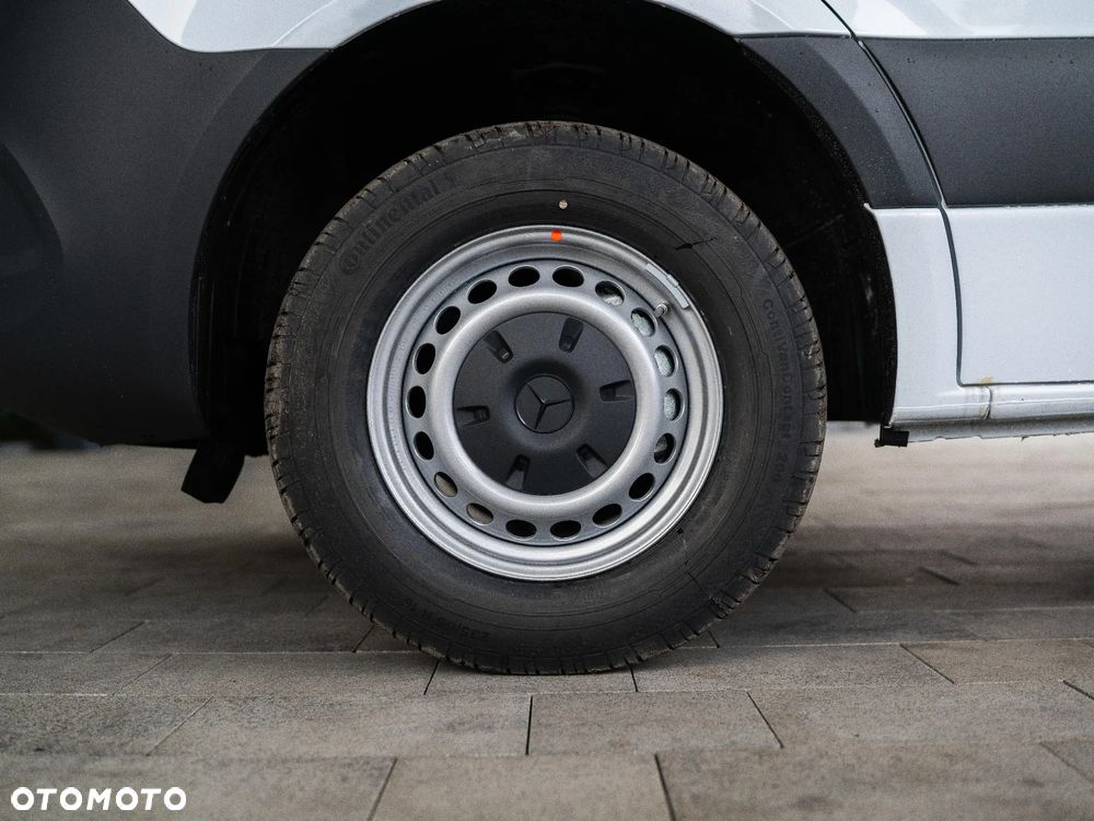 Mercedes-Benz Sprinter - 6