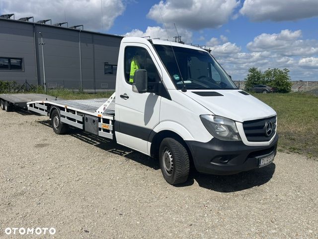 Mercedes-Benz Sprinter - 1