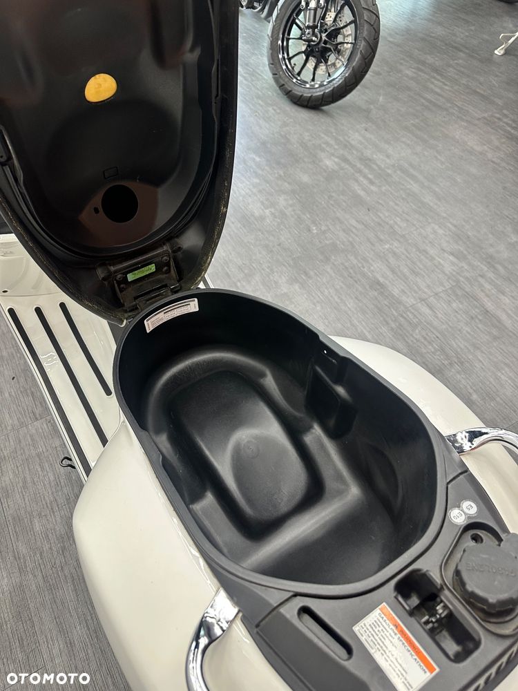 Vespa GTS - 28