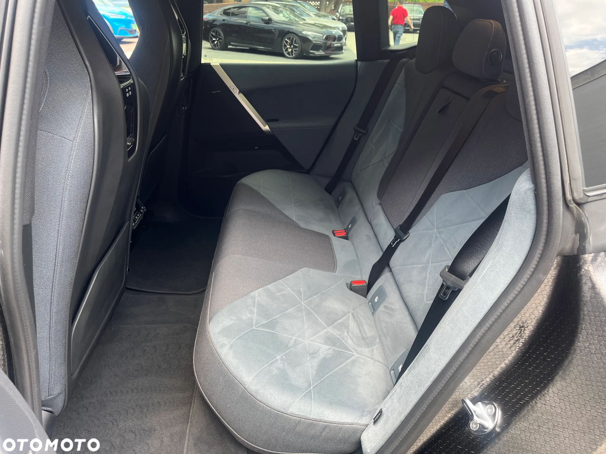 BMW iX xDrive40 76.6kWh - 11
