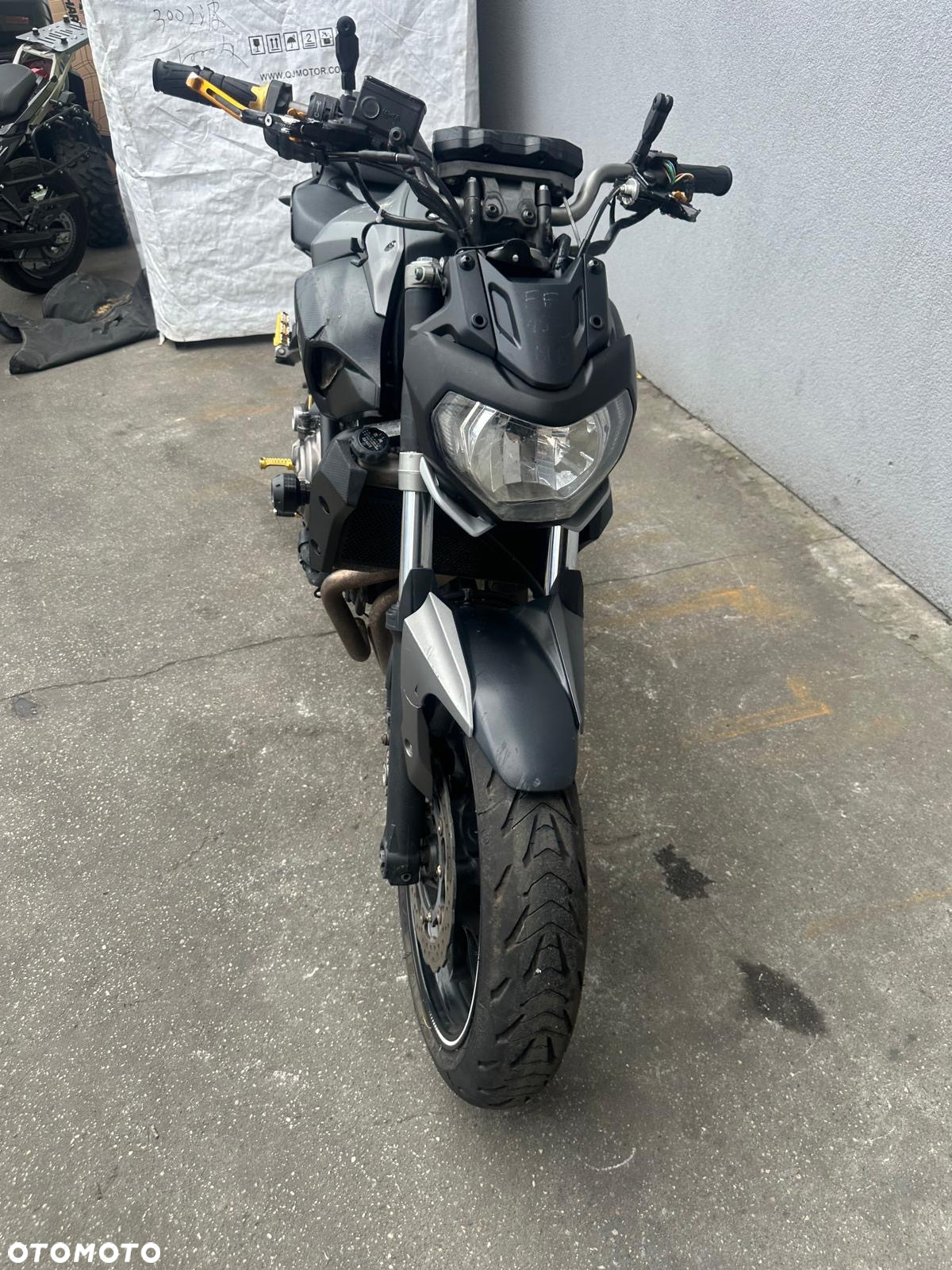 Yamaha MT - 3