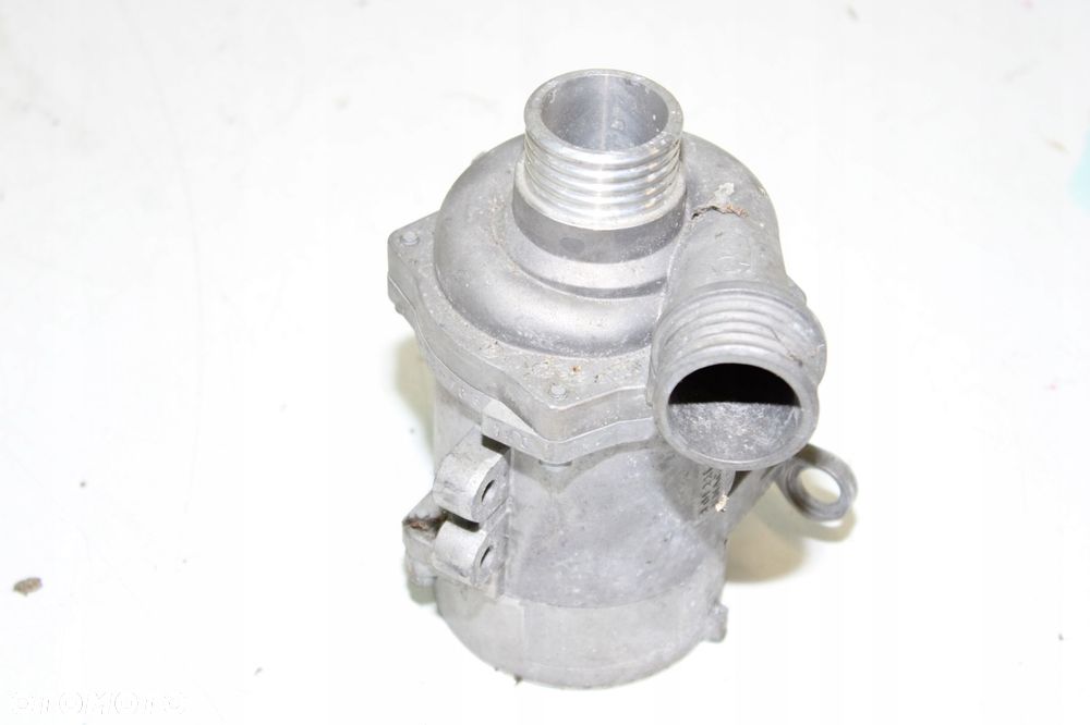 BMW E60 E63 E90 2.5 3.0 330I N52 pompa wody ELEKTRYCZNA Pierburg 7521584 - 1