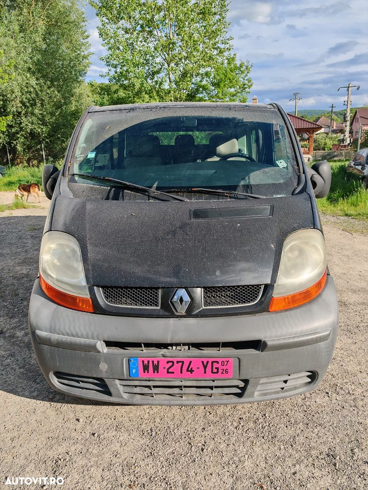 Renault Trafic - 1